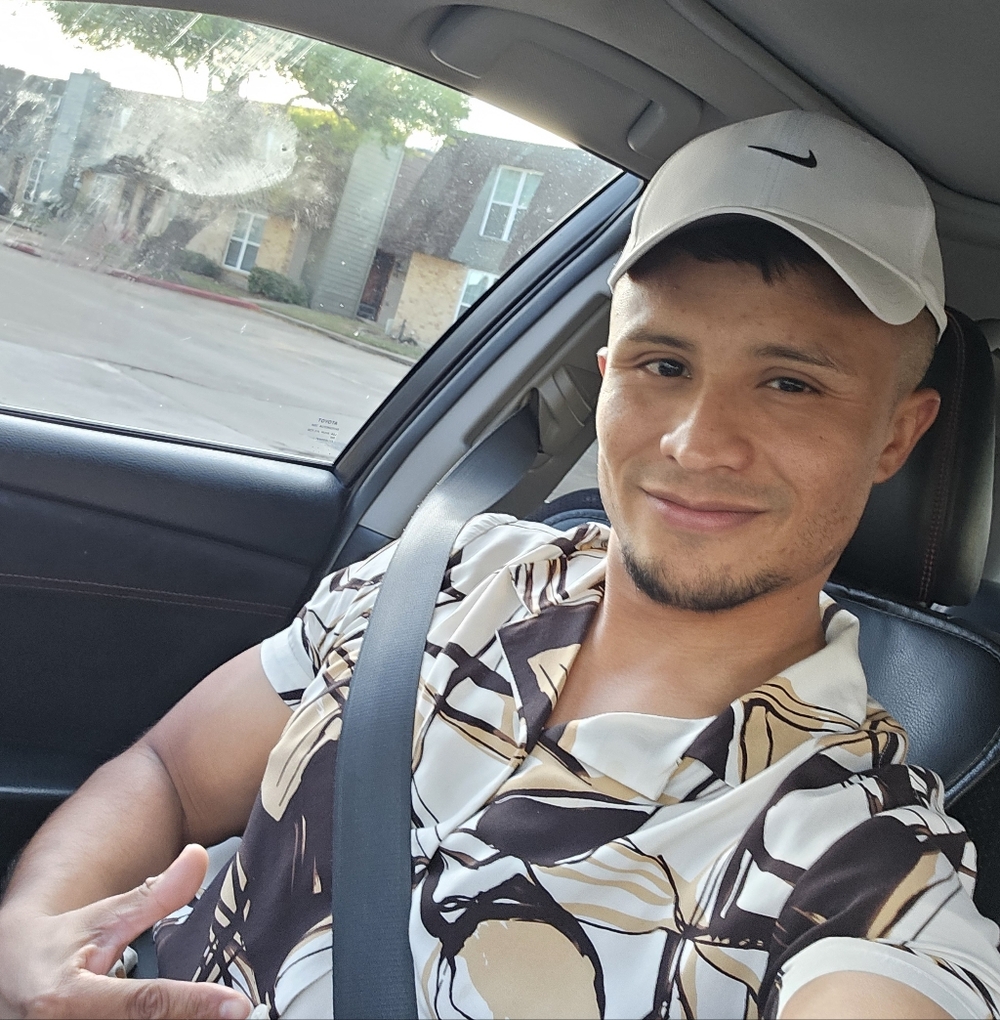 Meet your Posher, Jony